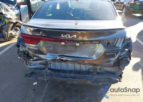 2023 Kia Forte Gt-Line z USA, uszkodzony, nr VIN 3KPF54AD9PE638771